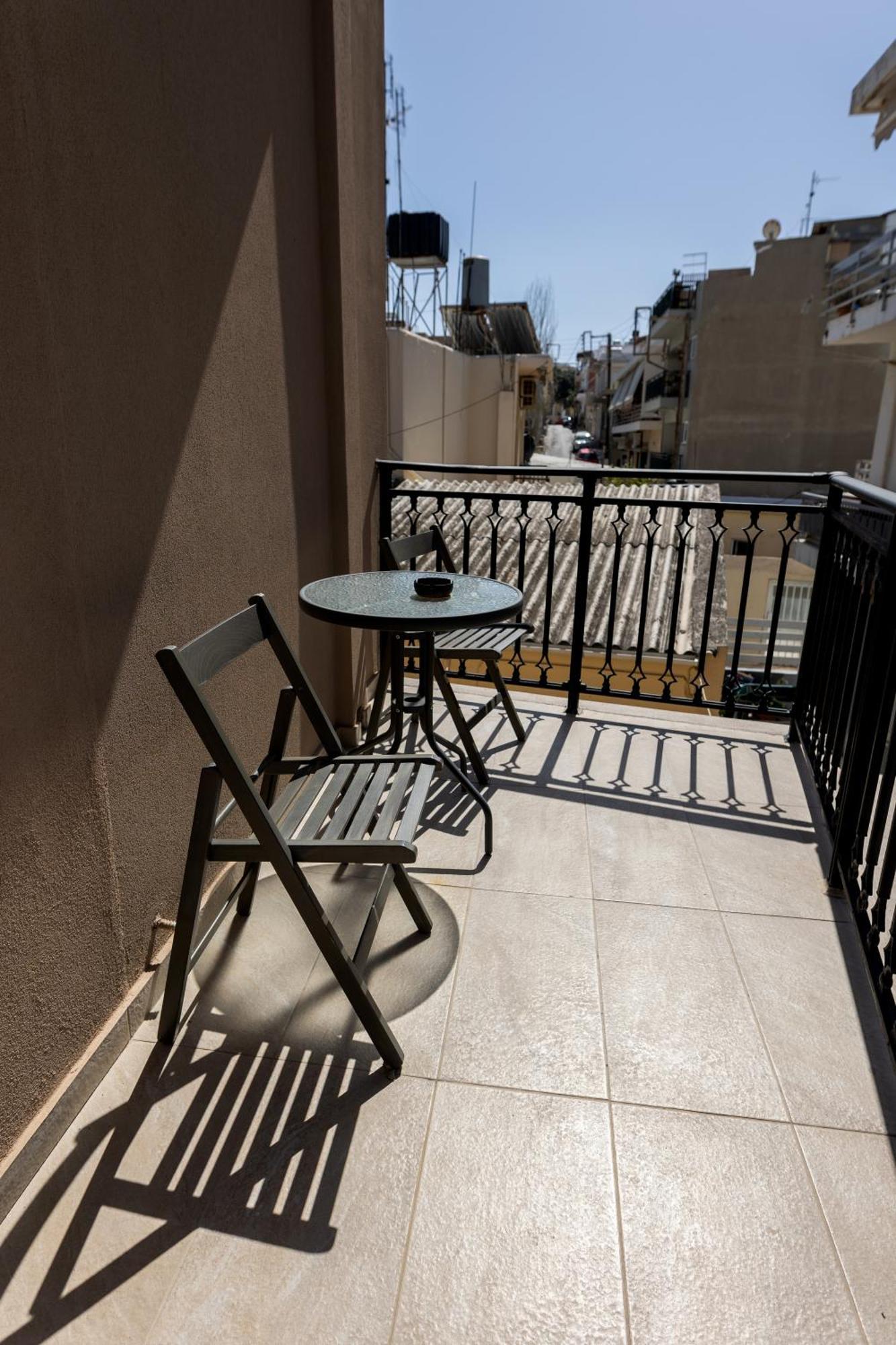Steve'S Apartment Heraklion  Bagian luar foto