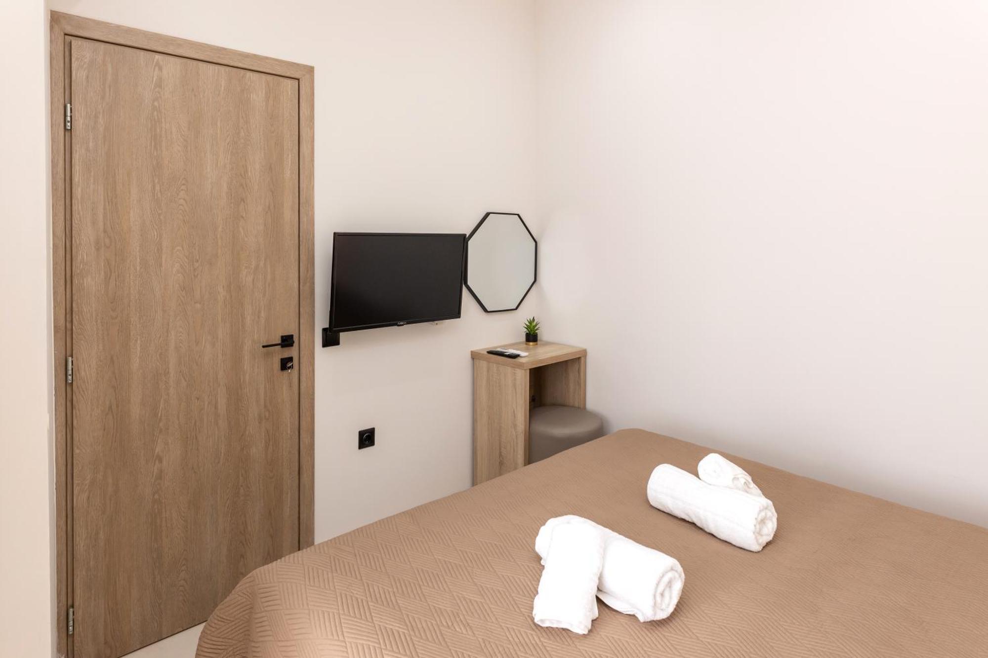 Steve'S Apartment Heraklion  Bagian luar foto
